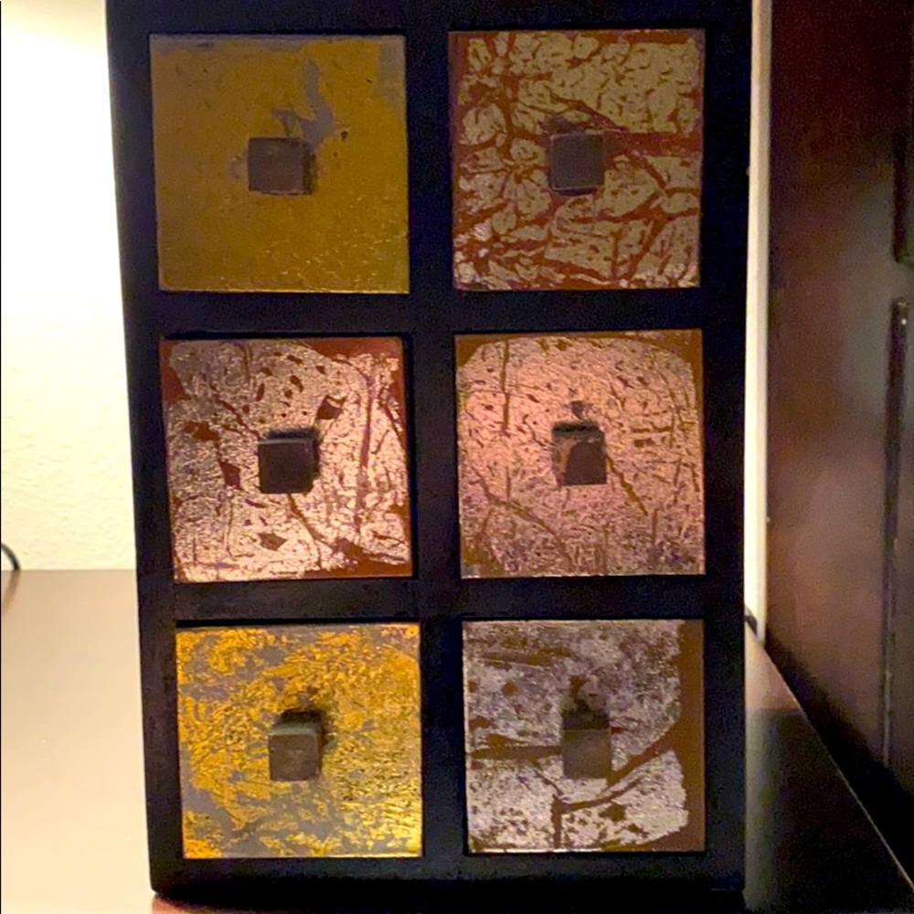 Solid wood jewelry organizer